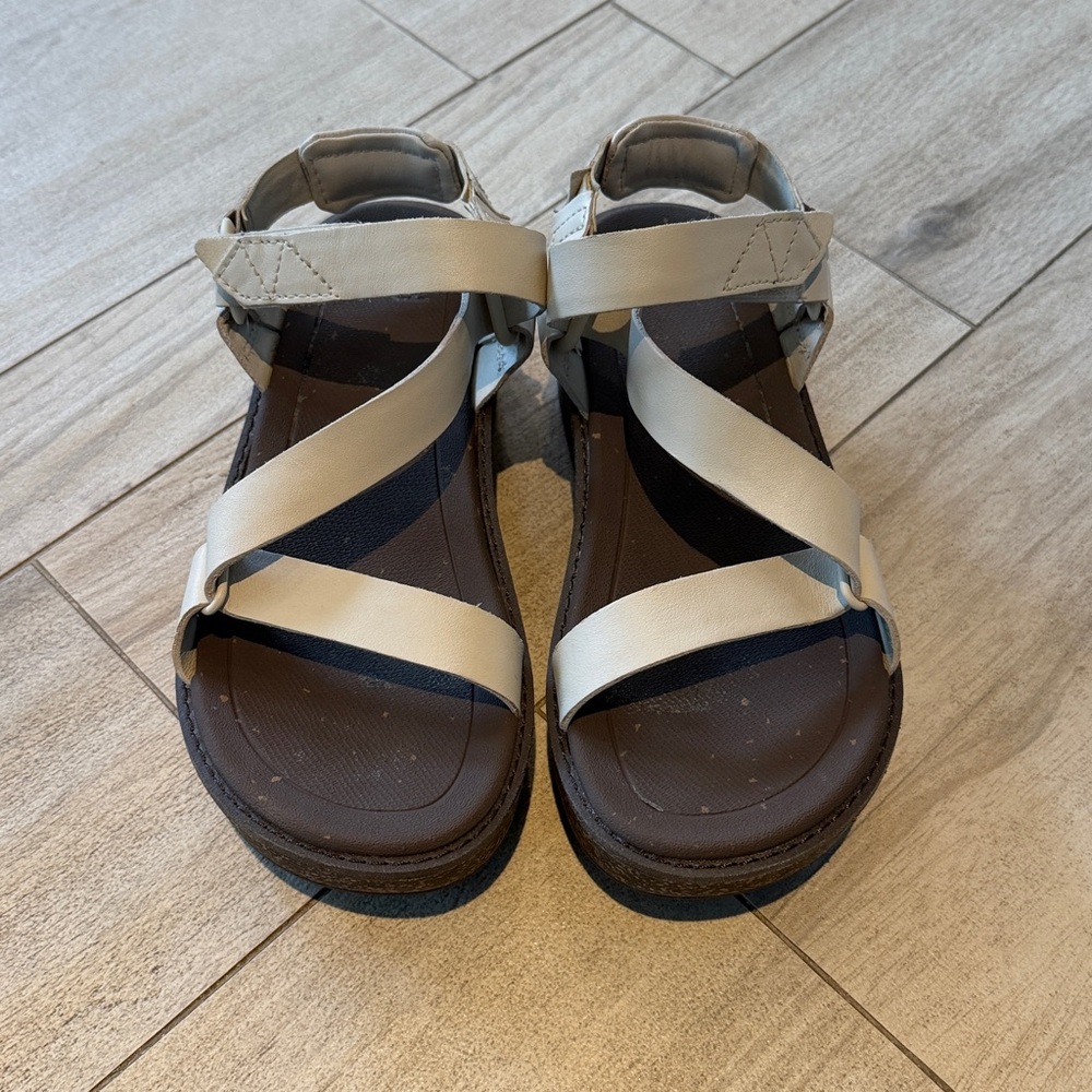 Teva Madera Wedge Sandals, Size 5, Birch - Picture 3 of 6